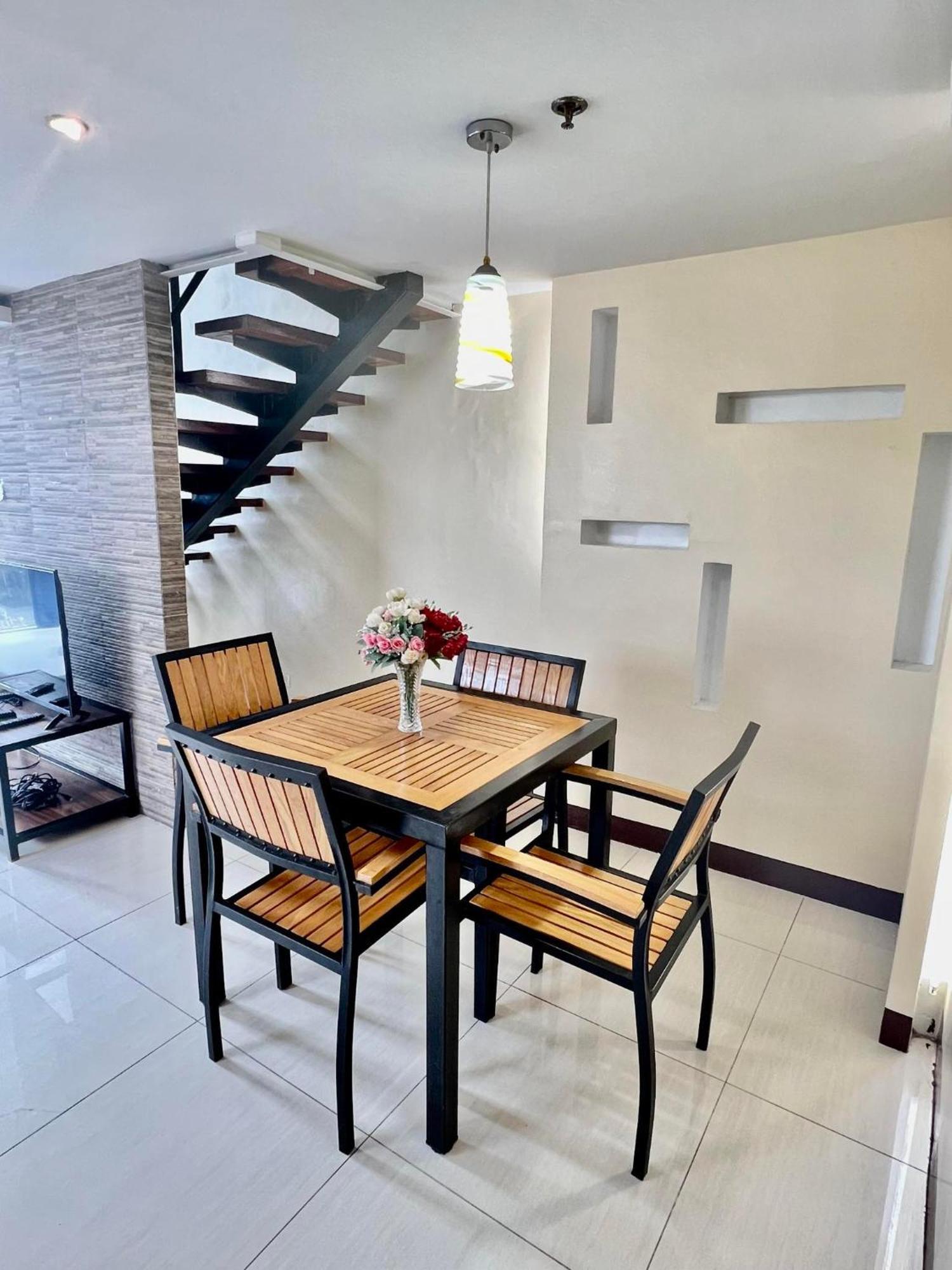 Spacious And Cozy 2-br In Cebu